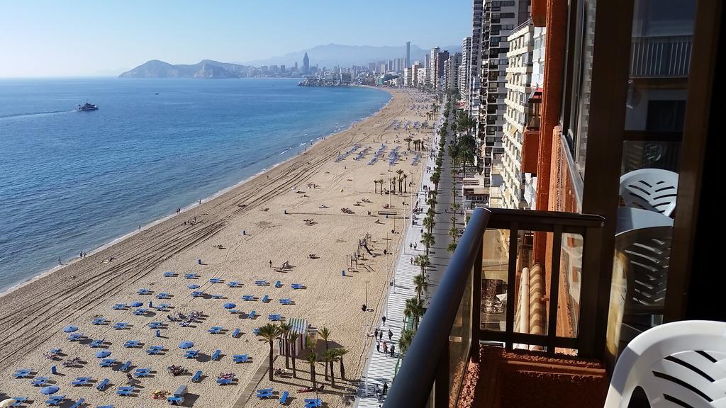 Apartamentos Don Vicente Бенідорм Номер фото